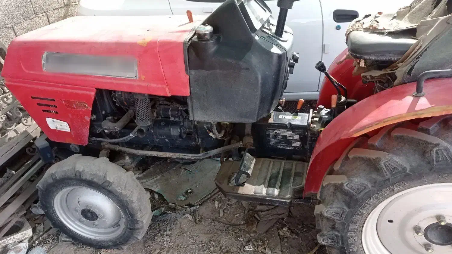 تراکتور گلدونی|خودرو سنگین|سیرجان, |دیوار