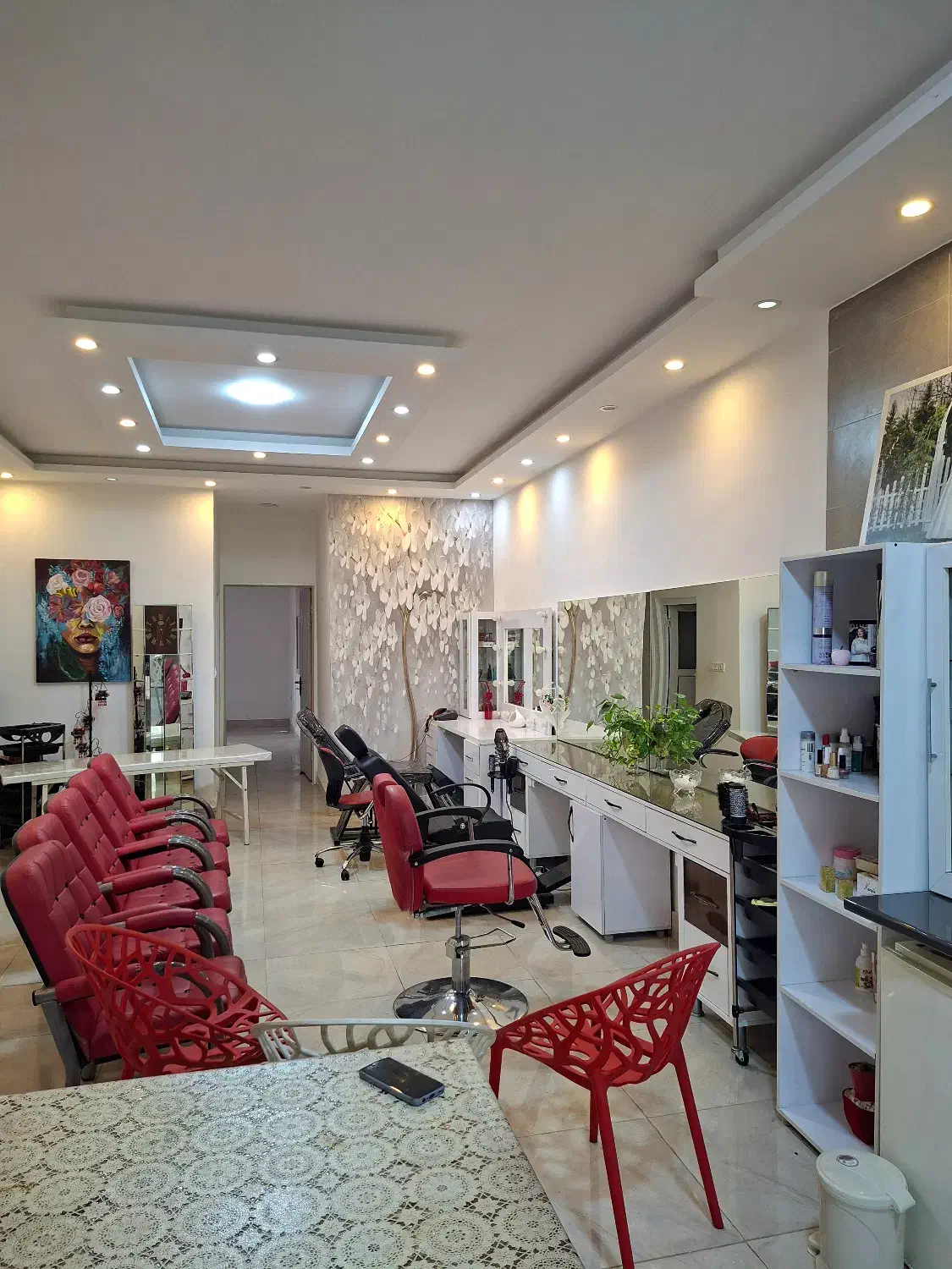 لوازم ارایشگاهی|آرایشگاه و سالنهای زیبایی|بندر انزلی, باغ زمانی|دیوار