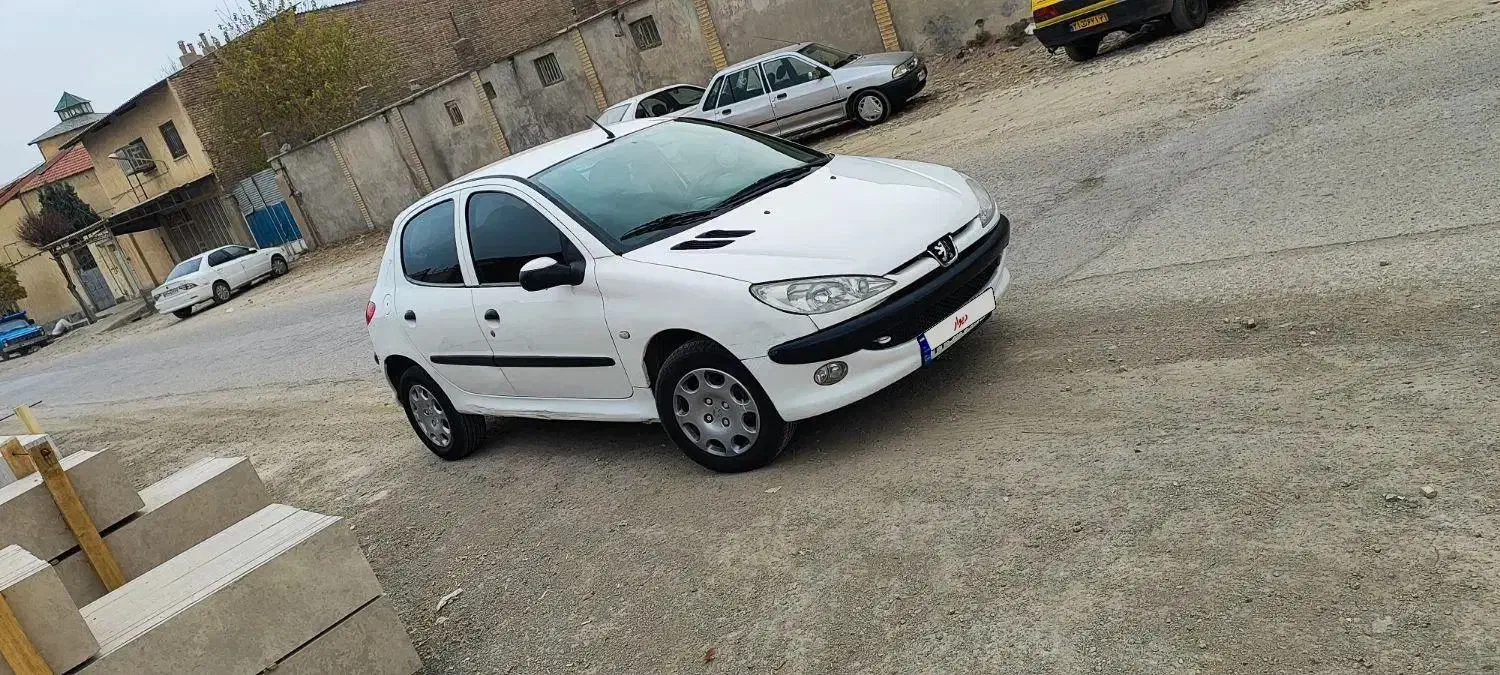 206تیپ 5|خودرو سواری و وانت|بروجرد, |دیوار