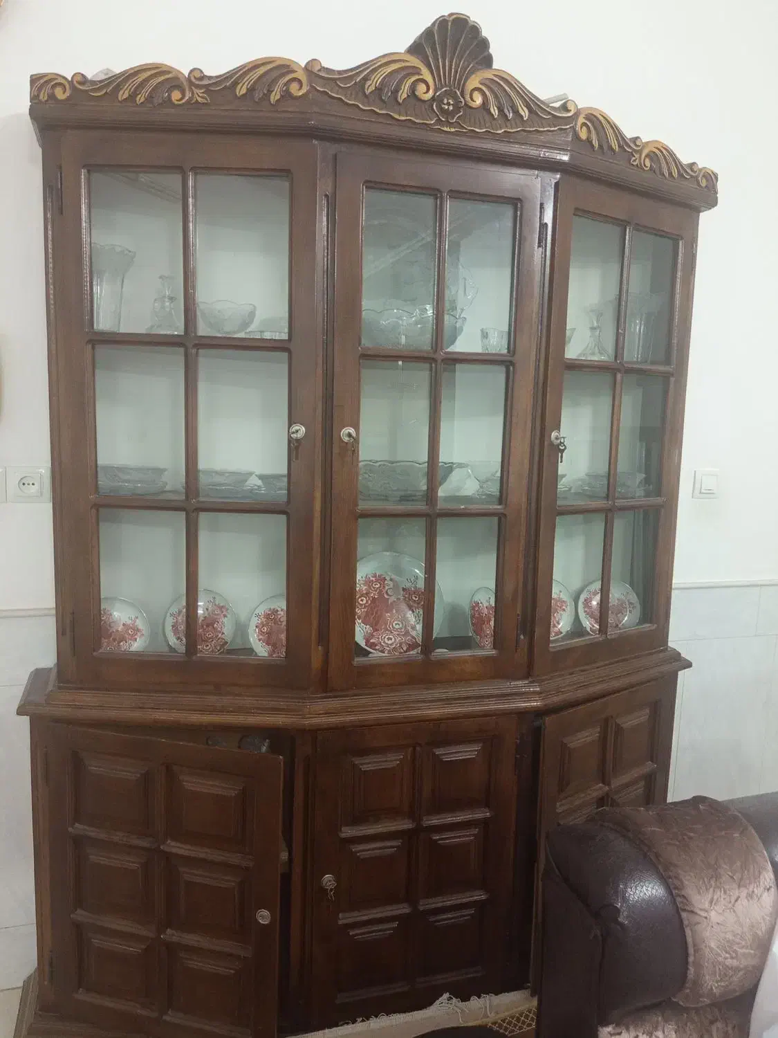 ویترین چوبی|بوفه، ویترین، کنسول|کاشان, ولیعصر|دیوار