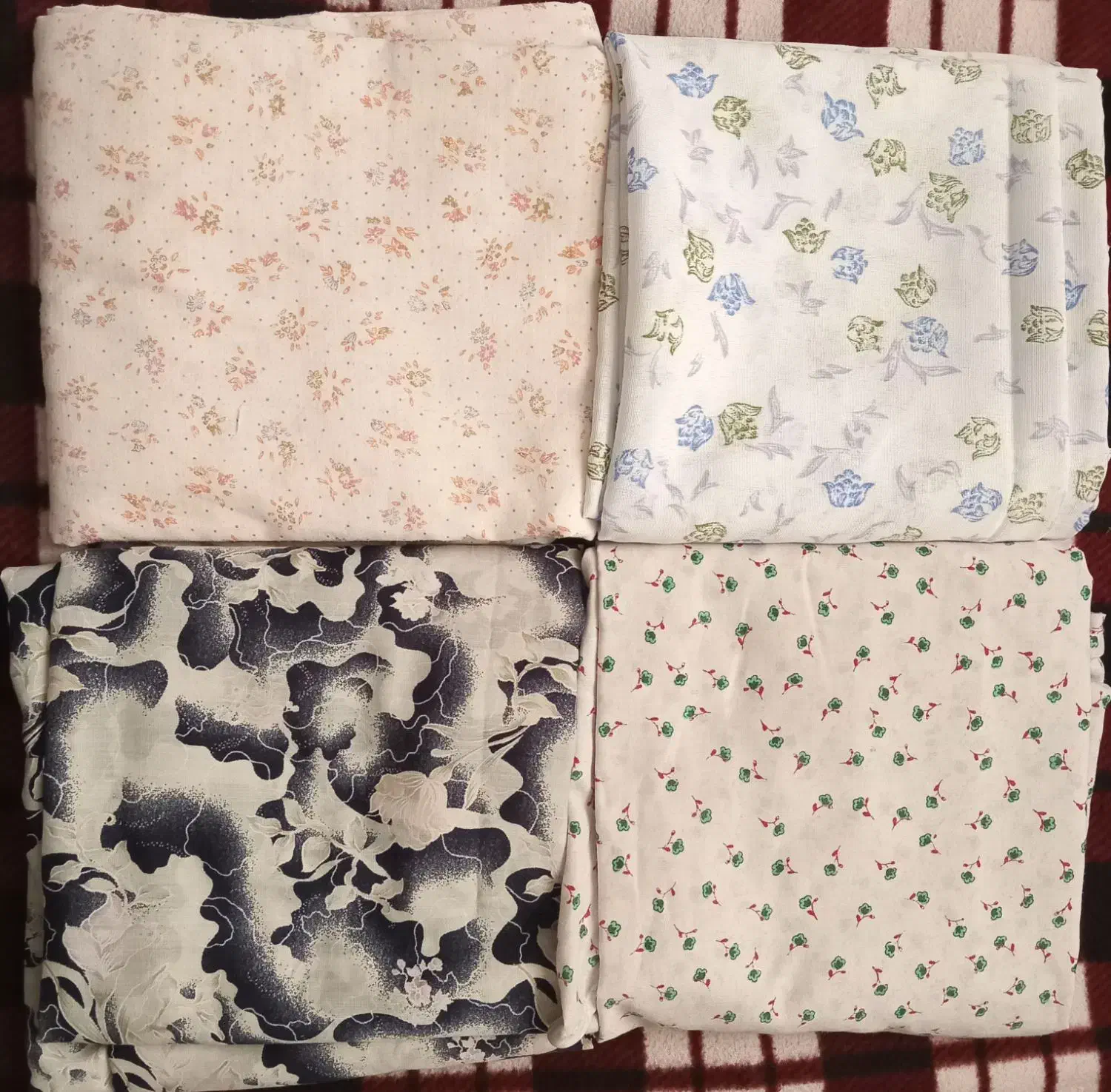 پارچه چادری و چادر دوخته شده وروسری|لباس|پرند, فاز ۱|دیوار