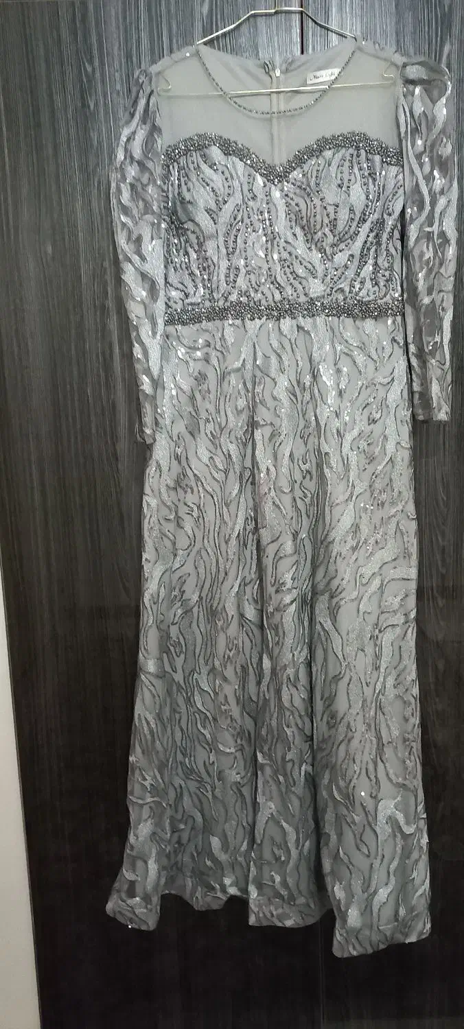 پیراهن بلند مجلسی سایز ۴۸و۵۰ در بومهن|لباس|رودهن, |دیوار