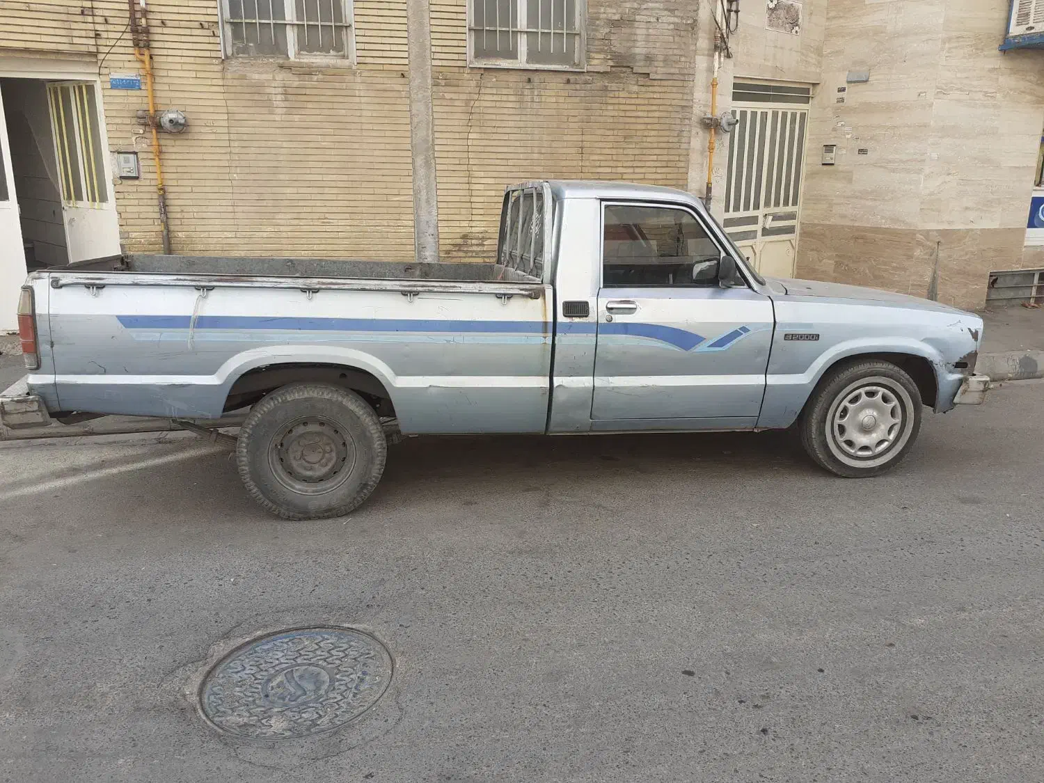 وانت مزدا مدل۸۶|خودرو سواری و وانت|اراک, |دیوار