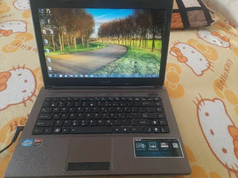 لبتاب ایسوس|رایانه همراه|اصفهان, امامزاده اسماعیل|دیوار