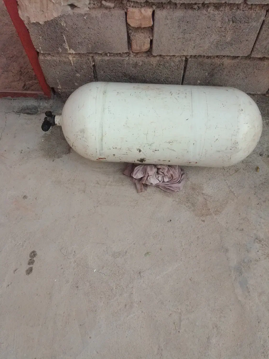 کپسول سی ان جی 75کیلویی فروشی|قطعات یدکی و لوازم جانبی|رشتخوار, |دیوار