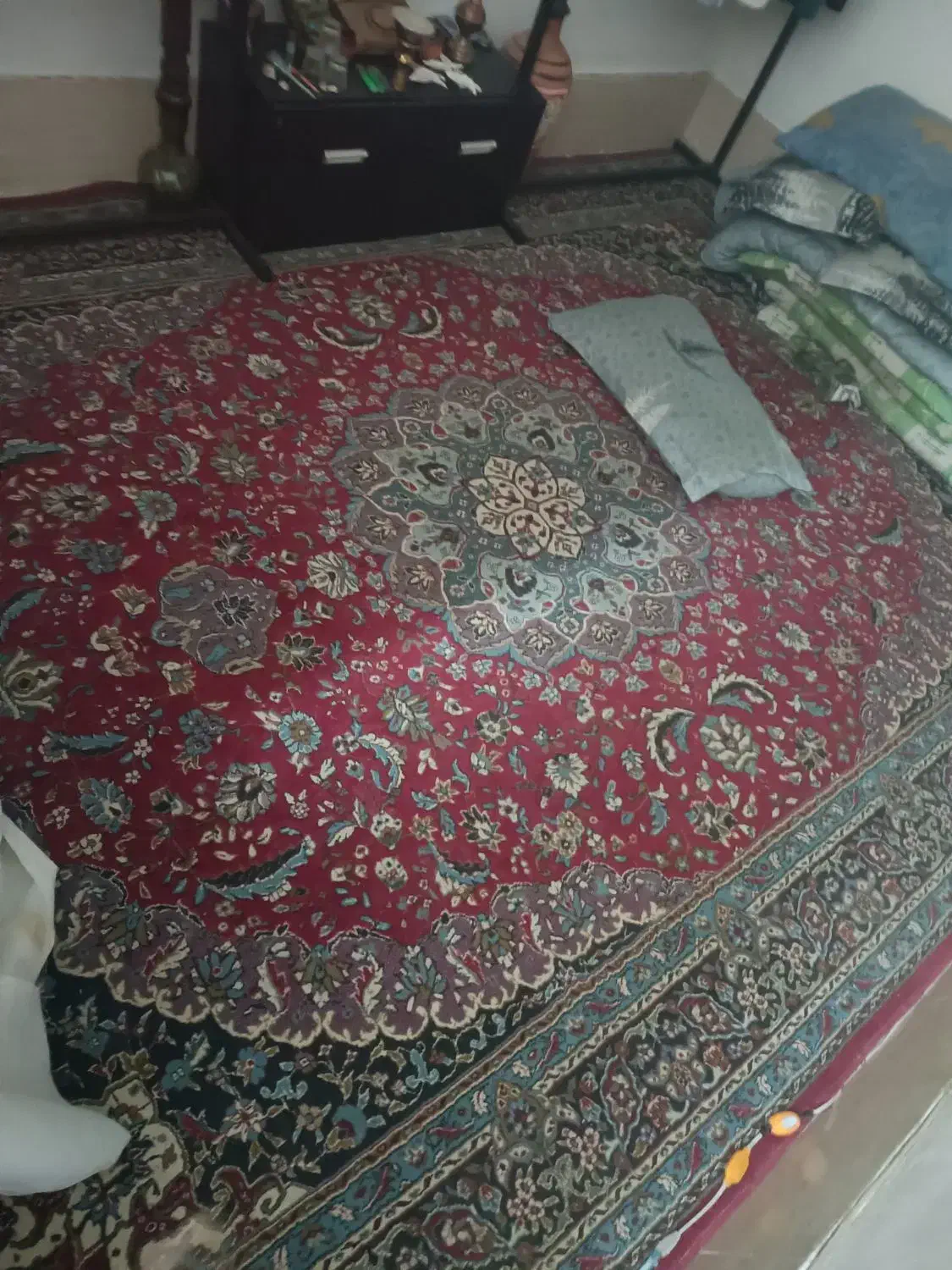 دوعددفرش یه شیش متری بایه ۱۲متری هردوباهم|فرش|مشهد, شهرک امام هادی (شهرک غرب)|دیوار