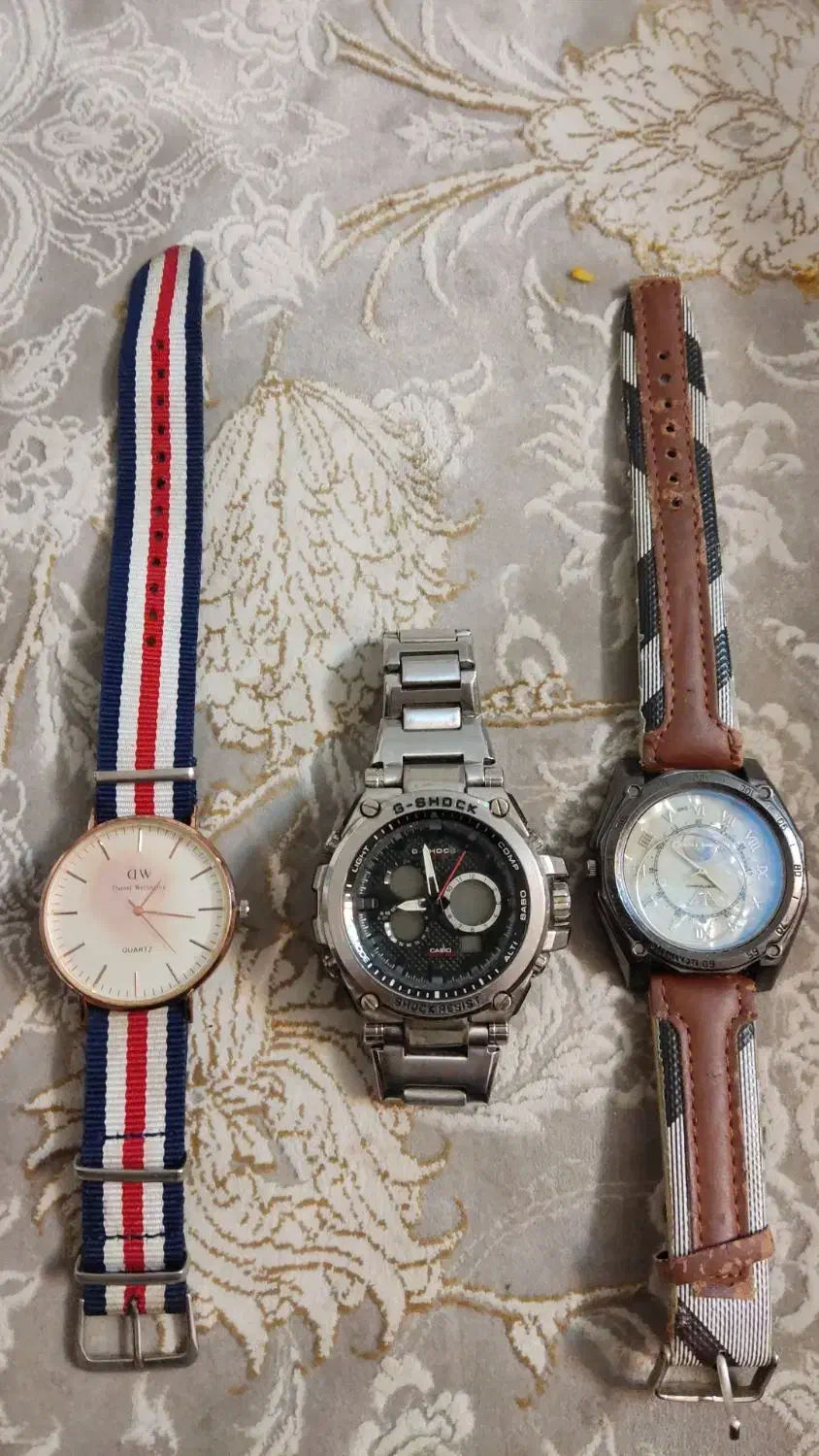 ساعت جی شاک اصل همراه دو ساعت دستی|ساعت|اصفهان, شیخ طوسی|دیوار