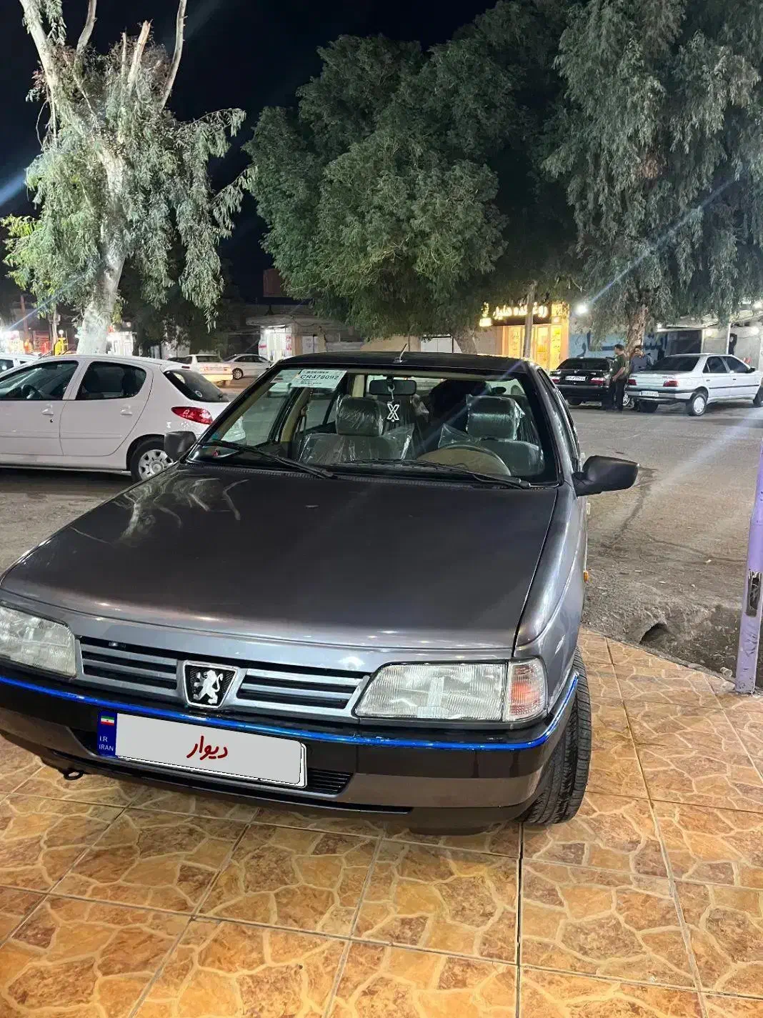 پژو ۴۰۵ درحد صفر|خودرو سواری و وانت|جیرفت, |دیوار