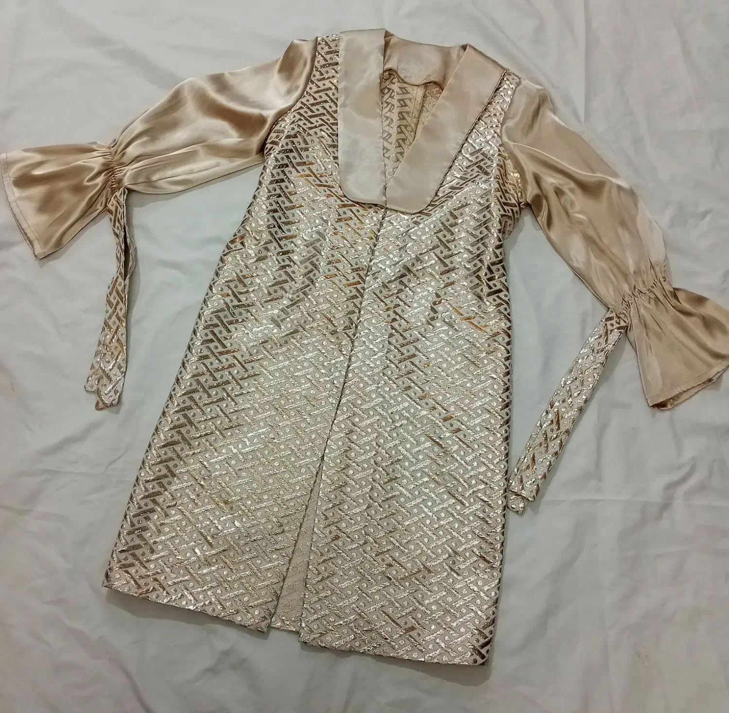 لباس های مجلسی مانتو،بارانی،پالتو،کت،|لباس|مراغه, |دیوار