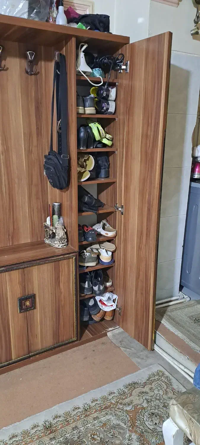 جاکفشی|جاکفشی، کمد، دراور|تهران, صاحب الزمان|دیوار