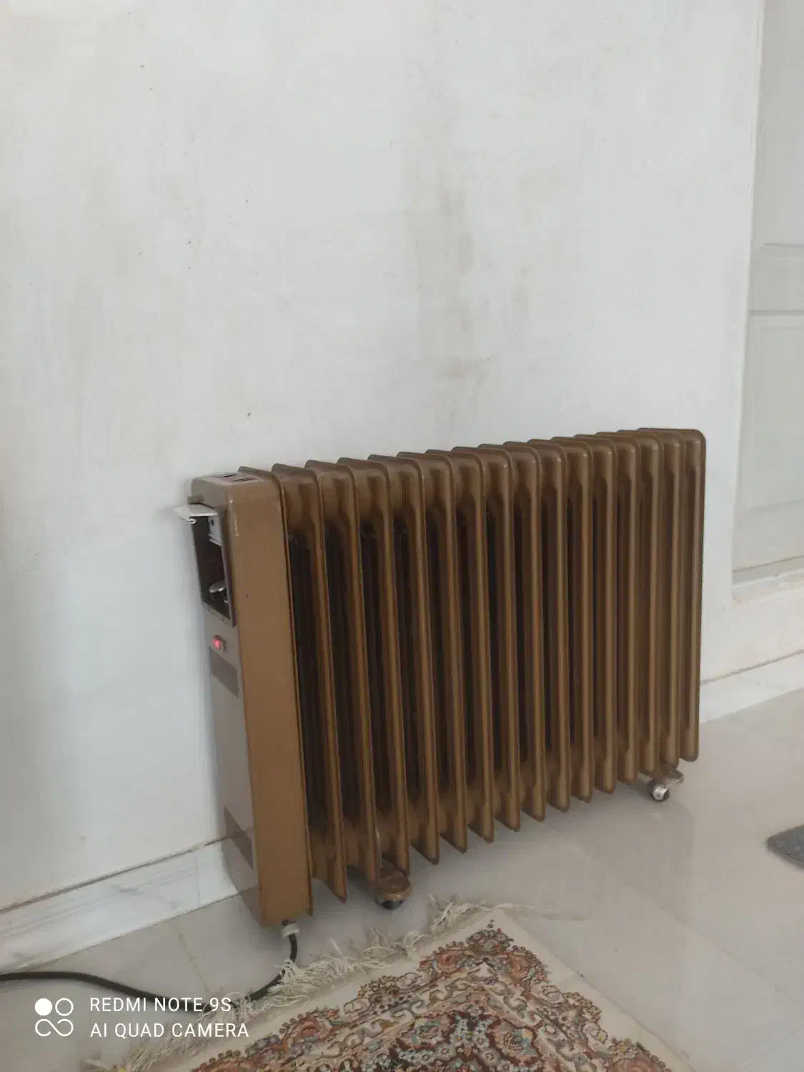 شوفاژ برقی روغنی|بخاری، هیتر، شومینه|سقز, |دیوار