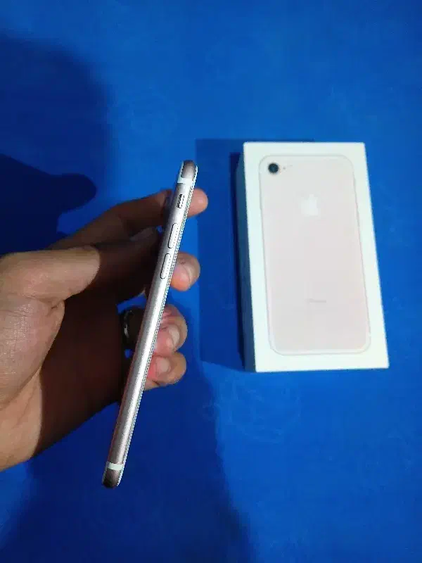 آیفون ۷|موبایل|تهران, جمهوری|دیوار