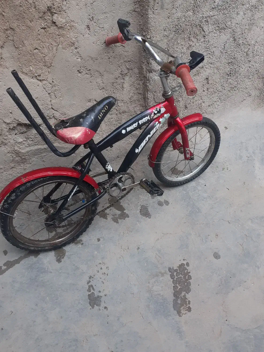 دوچرجه|دوچرخه، اسکیت، اسکوتر|باغ حلی, |دیوار