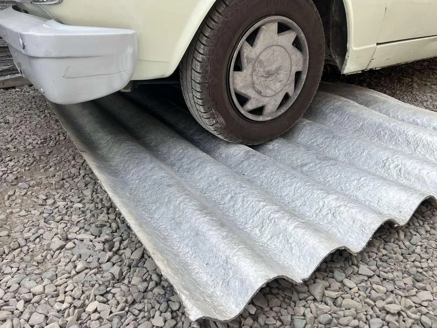 ورق ایرانیت پوشش سقف شیروانی|مصالح و تجهیزات ساختمان|کشکسرای, |دیوار