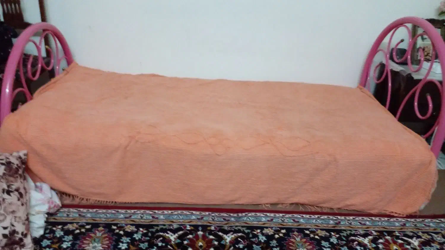 تخت خواب یک نفره|تخت و سرویس خواب|قوچان, |دیوار