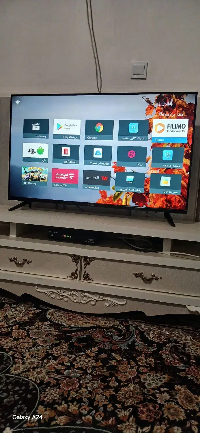 تلویزیون در حد نو|تلویزیون و پروژکتور|محمدشهر, محمدشهر|دیوار