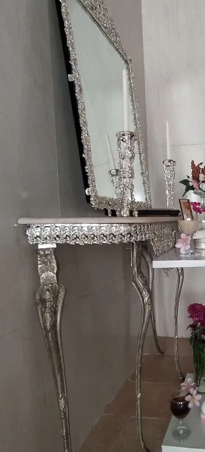 آیینه و شمعدان|صنایع دستی و سایر لوازم تزئینی|اصفهان, ارزنان|دیوار