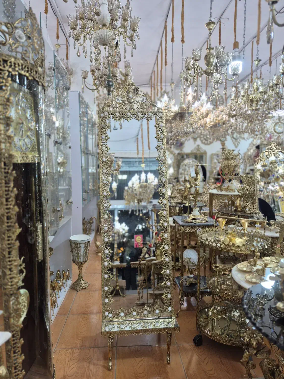 آیینه قدی برنزی  جشنواره تخفیفات اینه کنسول|آینه|کرمانشاه, |دیوار