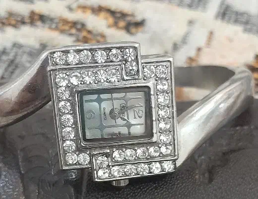 ساعت زنانه|ساعت|شهرکرد, |دیوار