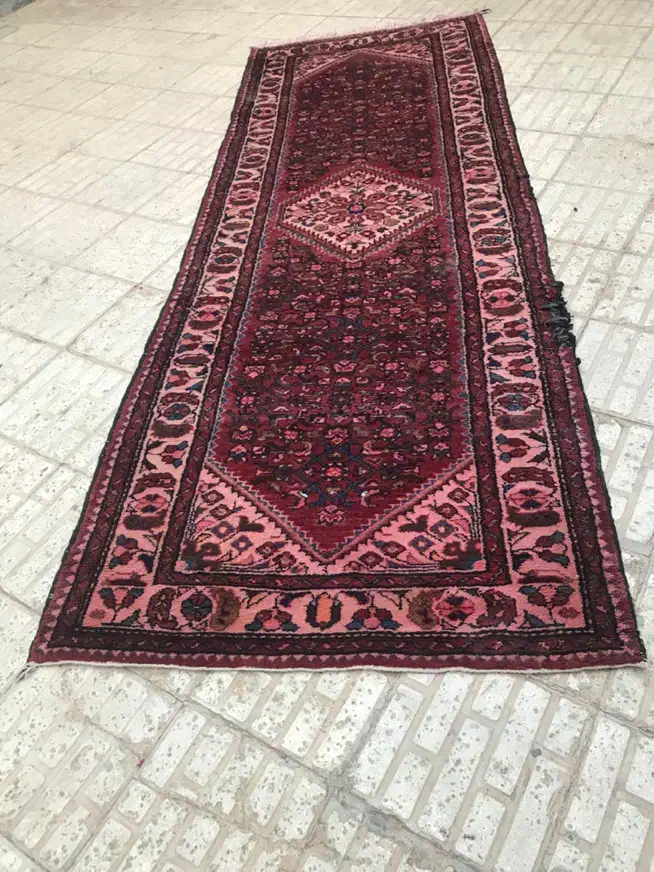 یک تخته فرش دست بافت پشمی ضخیم|فرش|قم, نیروگاه|دیوار