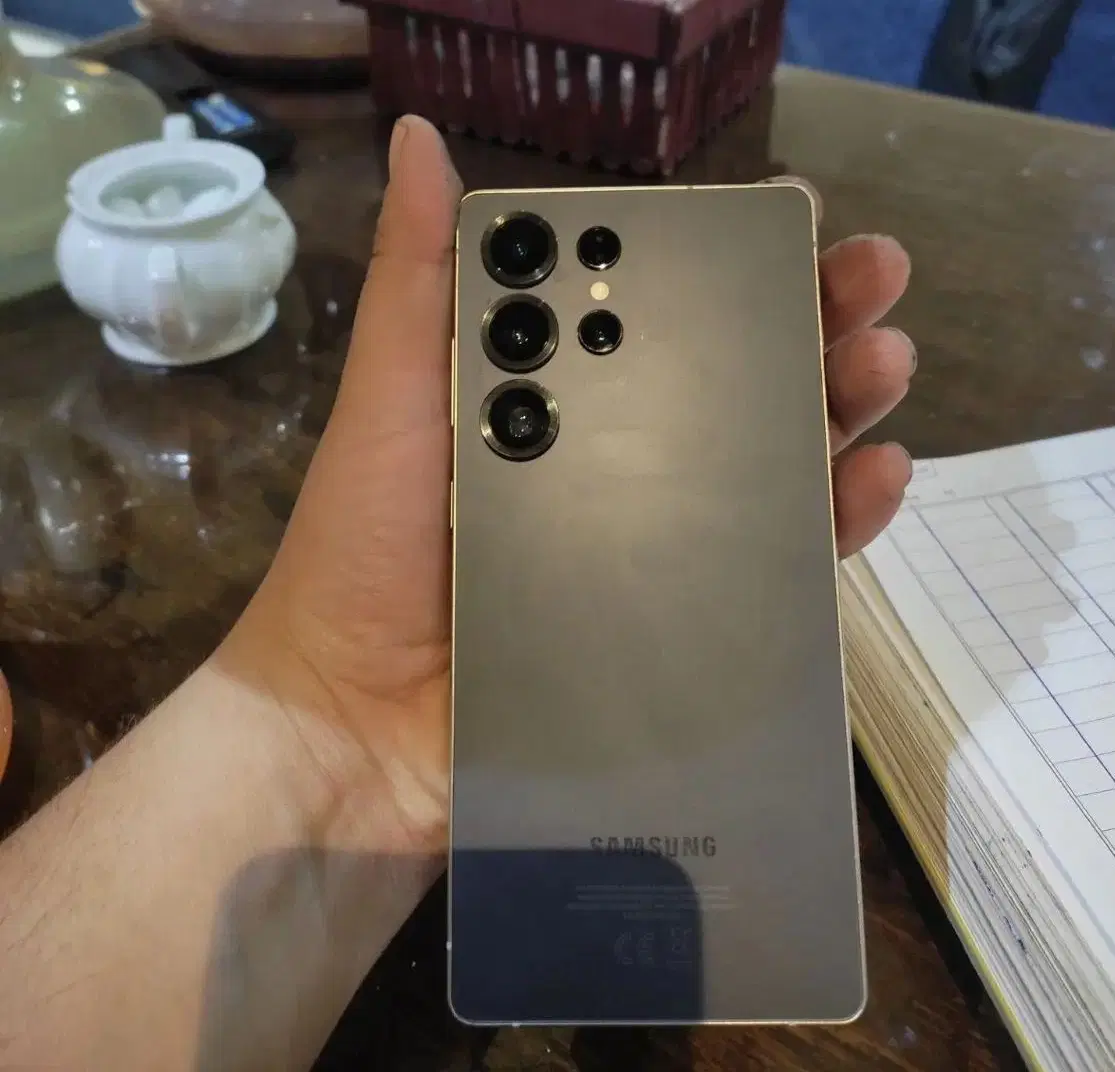 S25 ultra|موبایل|میانه, |دیوار