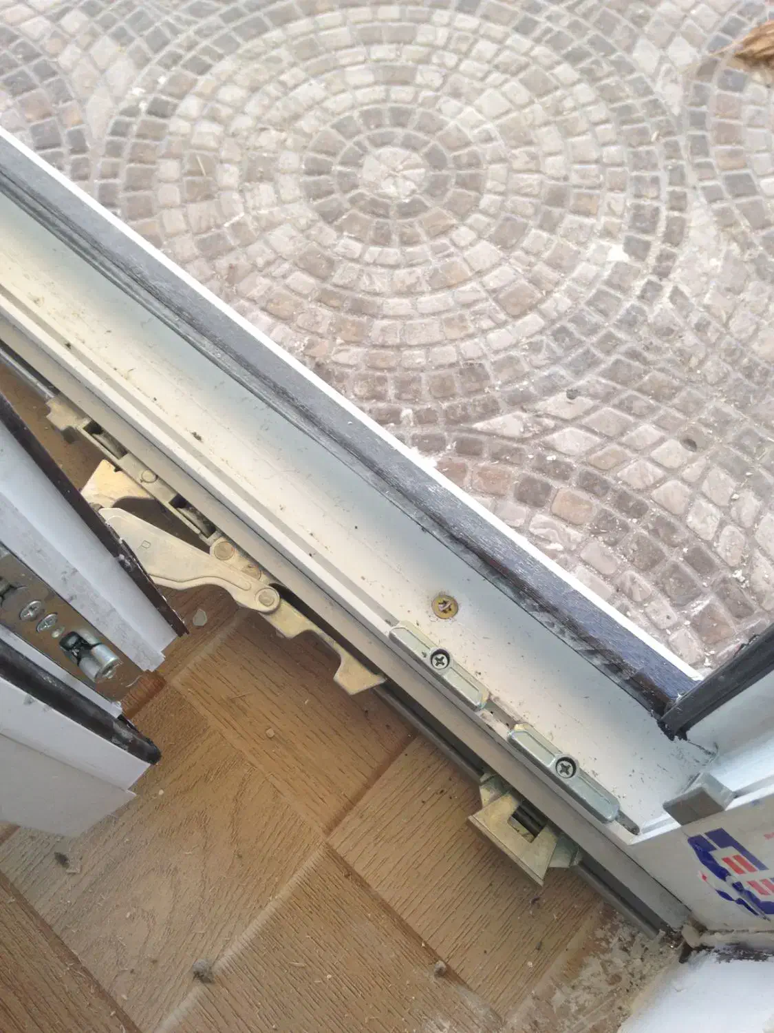 تعمیر پنجره دوجداره|خدمات پیشه و مهارت|تهران, دستغیب|دیوار