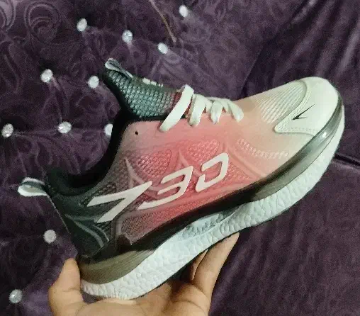 اسیکس|کیف، کفش، کمربند|کنگاور, |دیوار