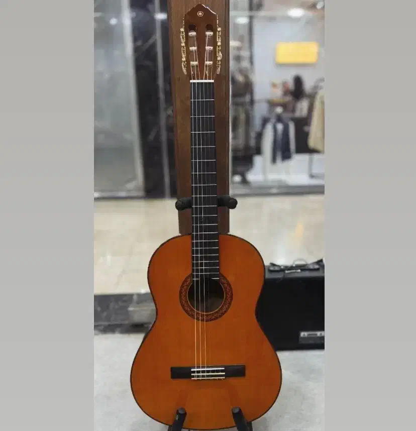 یاماها c70 اصل اندونزی نو|گیتار، بیس، امپلیفایر|اصفهان, برازنده|دیوار