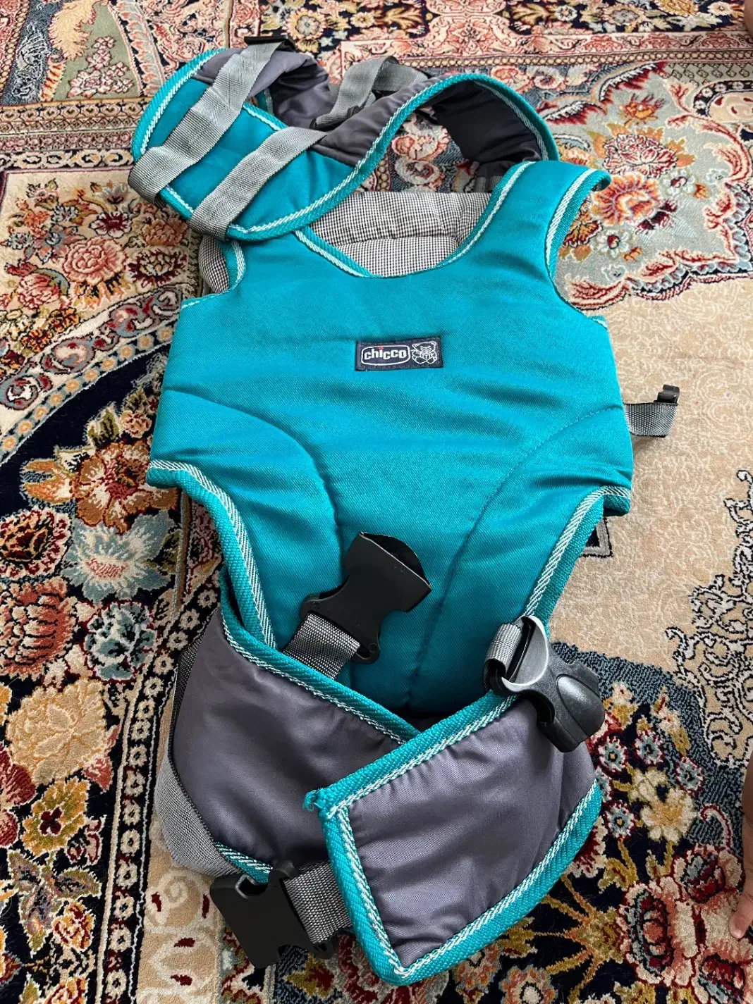 آغوشی در حد نو|کالسکه و لوازم جانبی|کرج, شهرک بهداری|دیوار