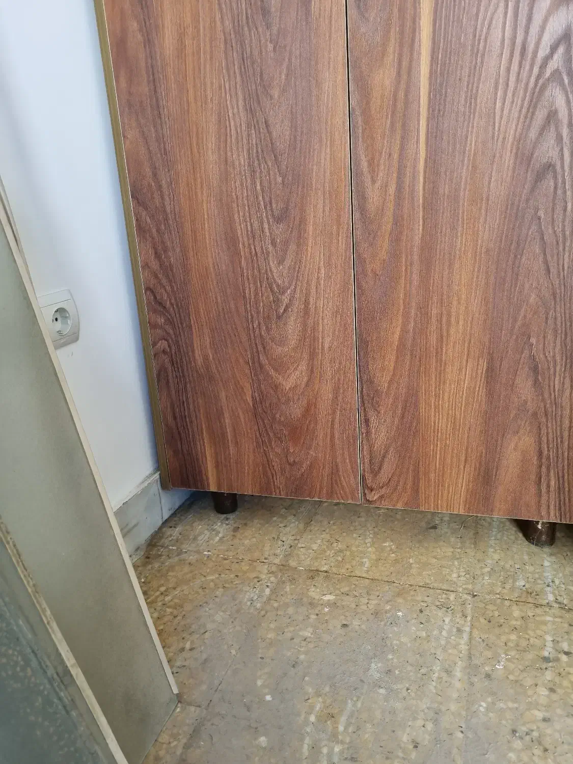 کمد چهار دره، قفسه دار|جاکفشی، کمد، دراور|بندرعباس, |دیوار