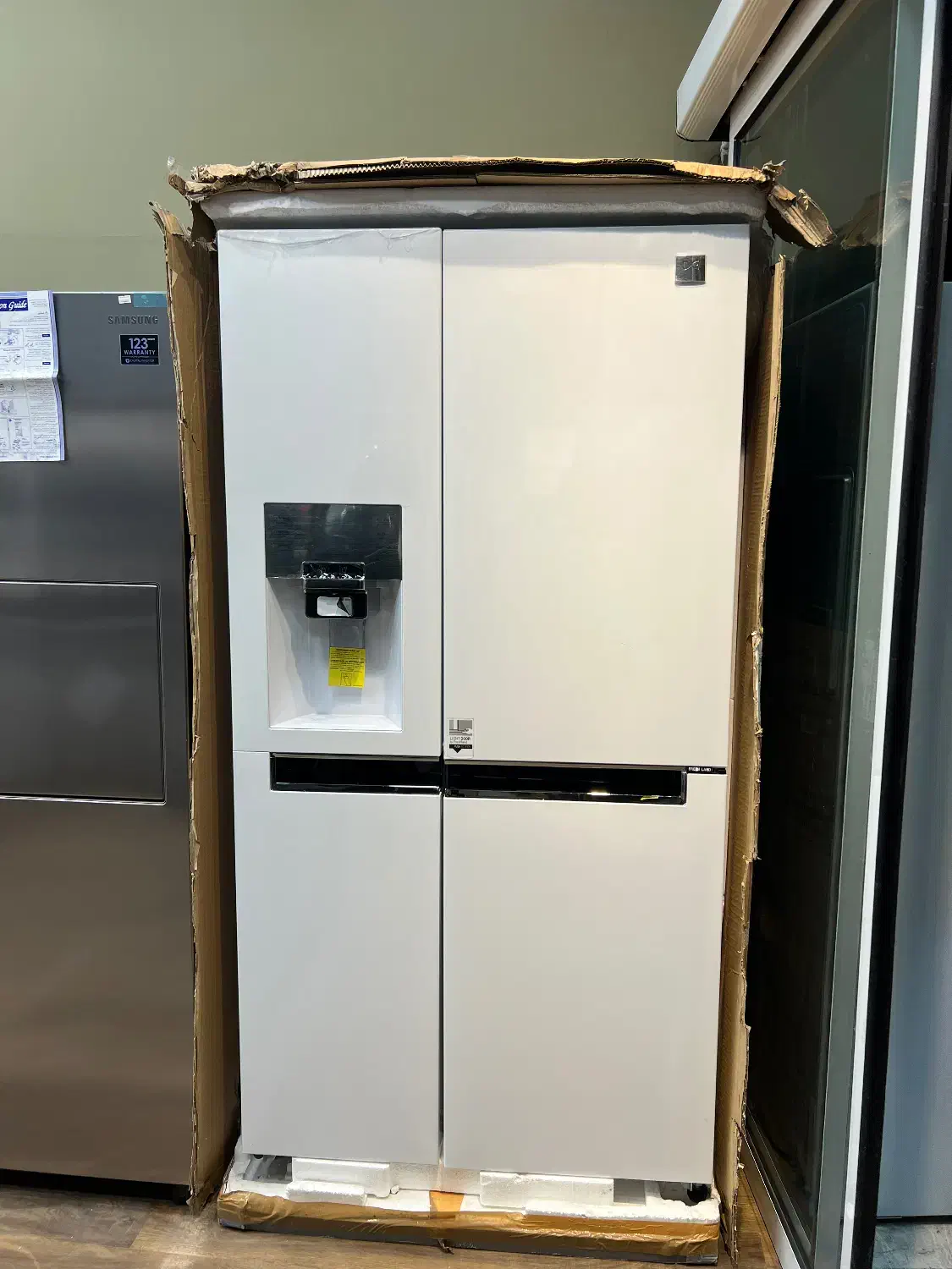 سایددوو۲۰٪زیرقیمت‌مدلSXj3020آکبندسه‌دربDoorinDoor|یخچال و فریزر|تهران, کرمان|دیوار