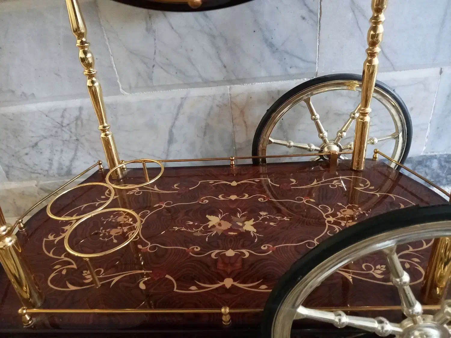 میز بار کاملا سالم|بوفه، ویترین، کنسول|نیشابور, بنیاد شهید|دیوار