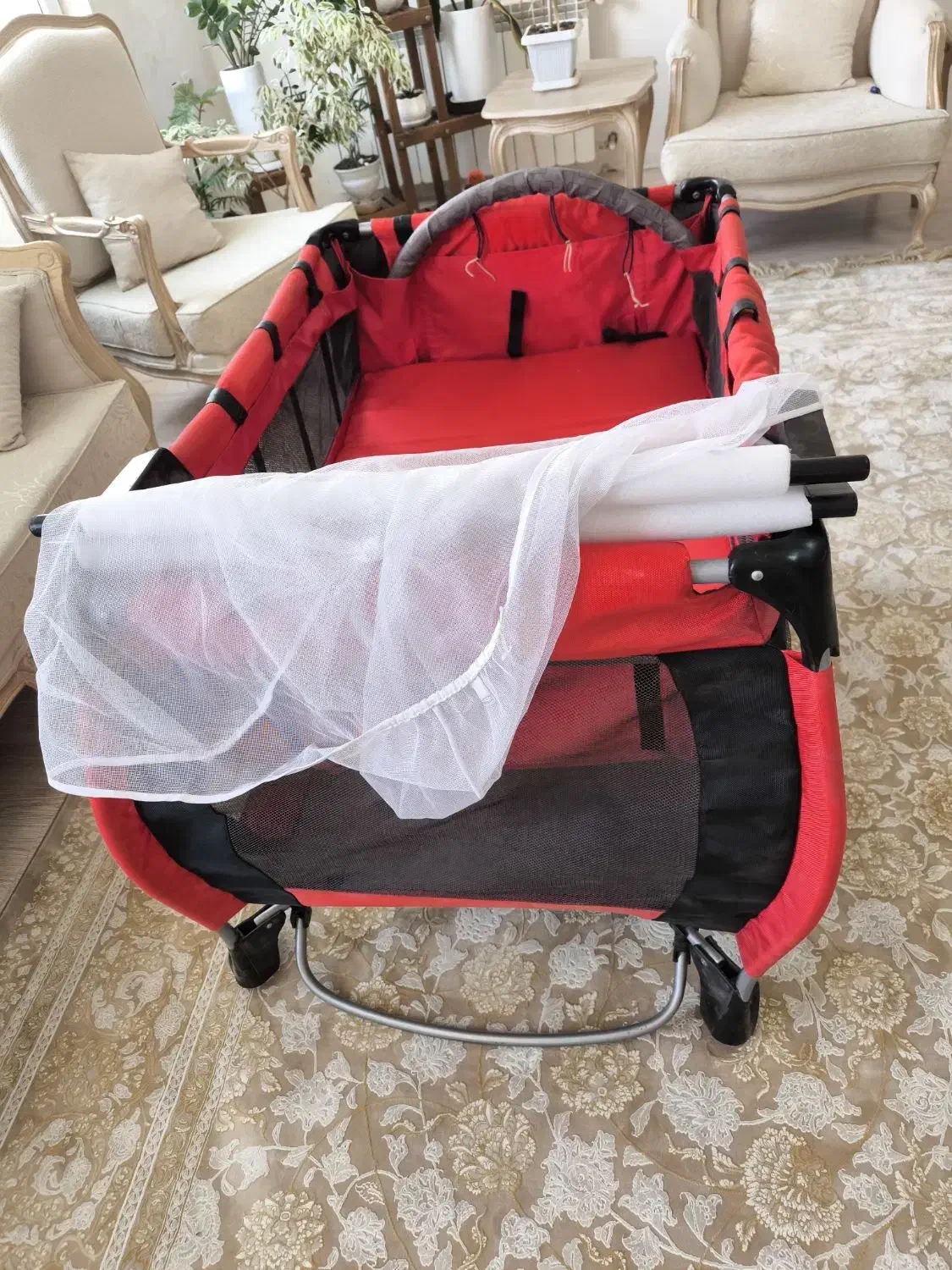 تخت نوزاد|تخت و صندلی بچه|یاسوج, |دیوار