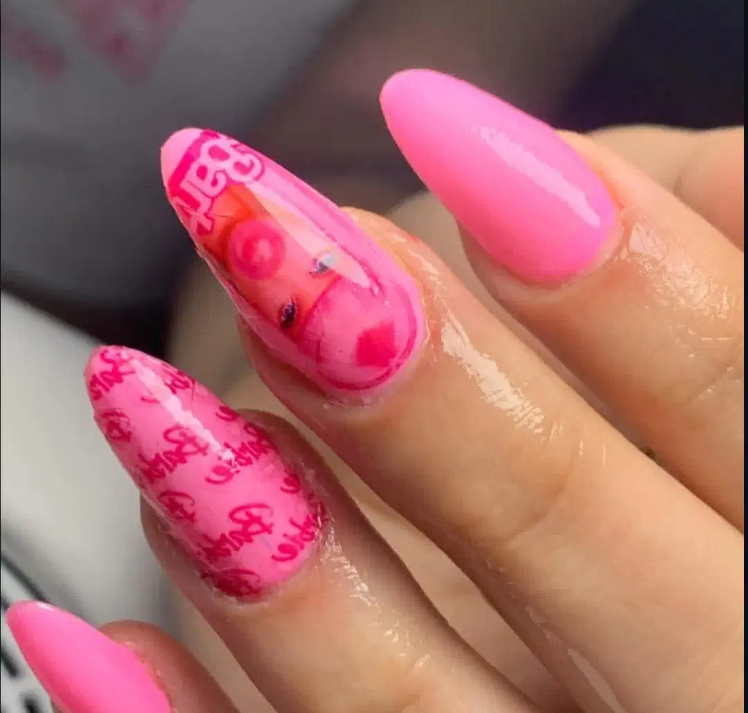 آفر یلدایی کاشت ناخن ۱۶۵|خدمات آرایشگری و زیبایی|شاهین‌شهر, نظامی|دیوار