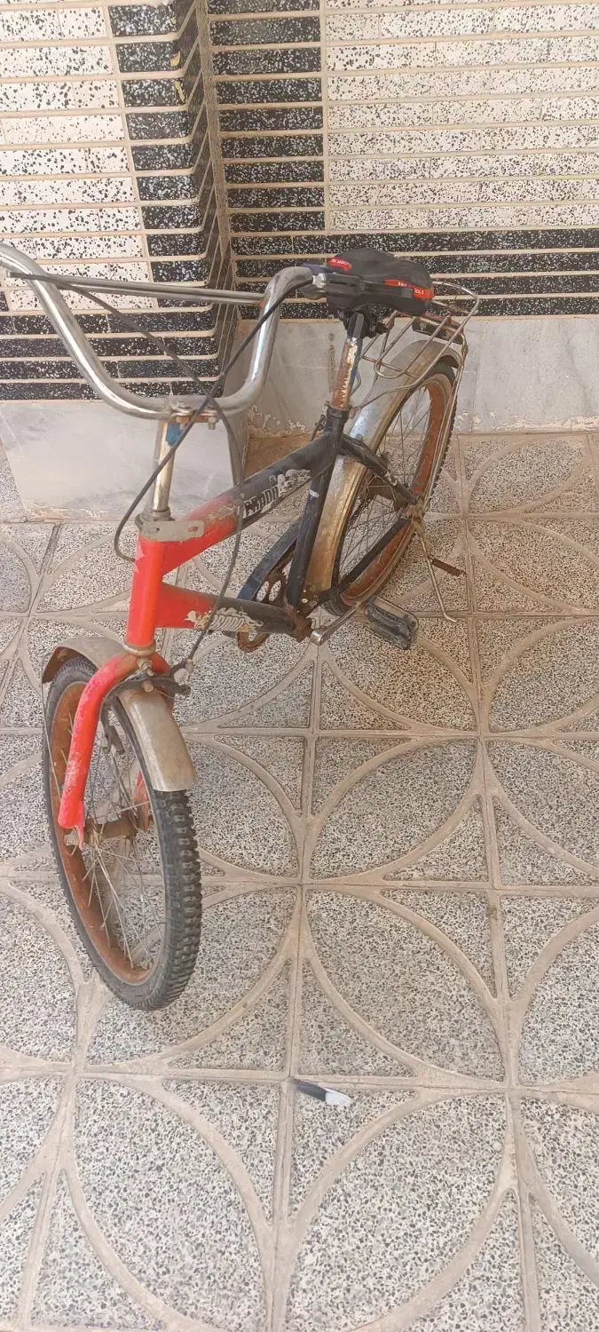 دوچرخه سایز ۲۰ پرادو|دوچرخه، اسکیت، اسکوتر|شاهین‌شهر, خانه کارگر|دیوار