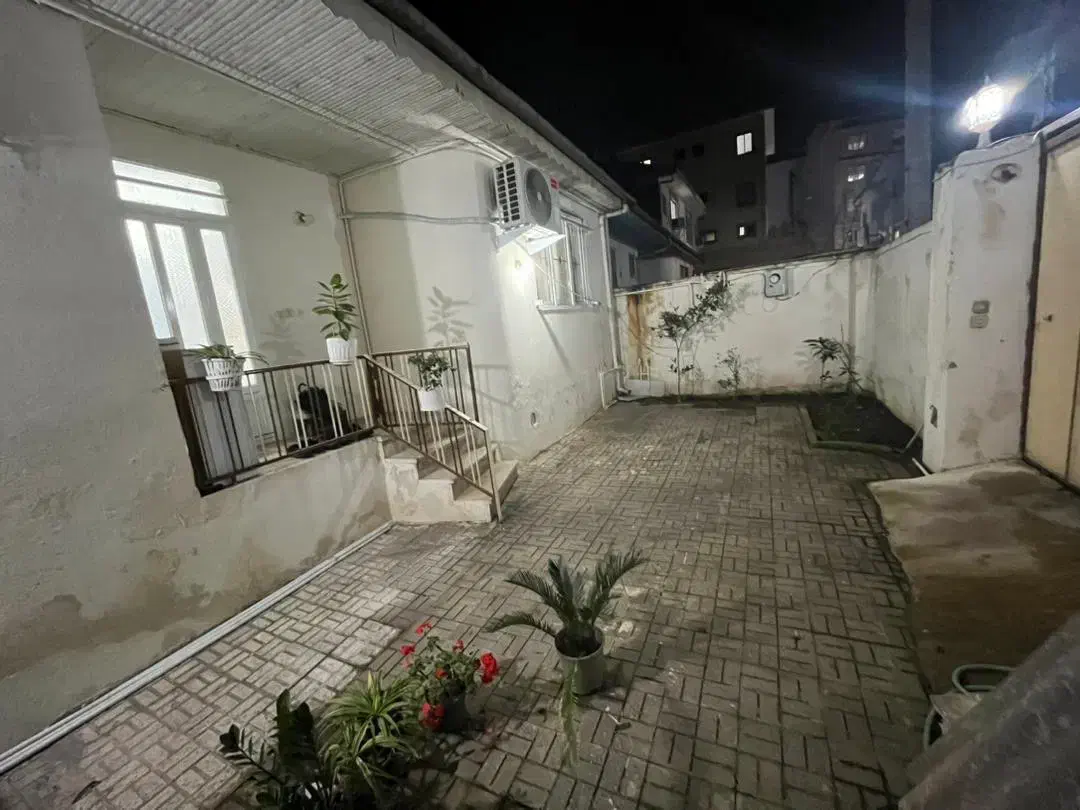 ویلایی فول بازسازی اول خیابان سعدی|فروش خانه و ویلا|لاهیجان, کوه بیجار|دیوار