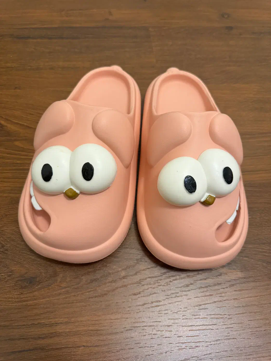 دمپایی پلاستیکیی عروسکی|کیف، کفش، کمربند|تهران, باغ فیض|دیوار