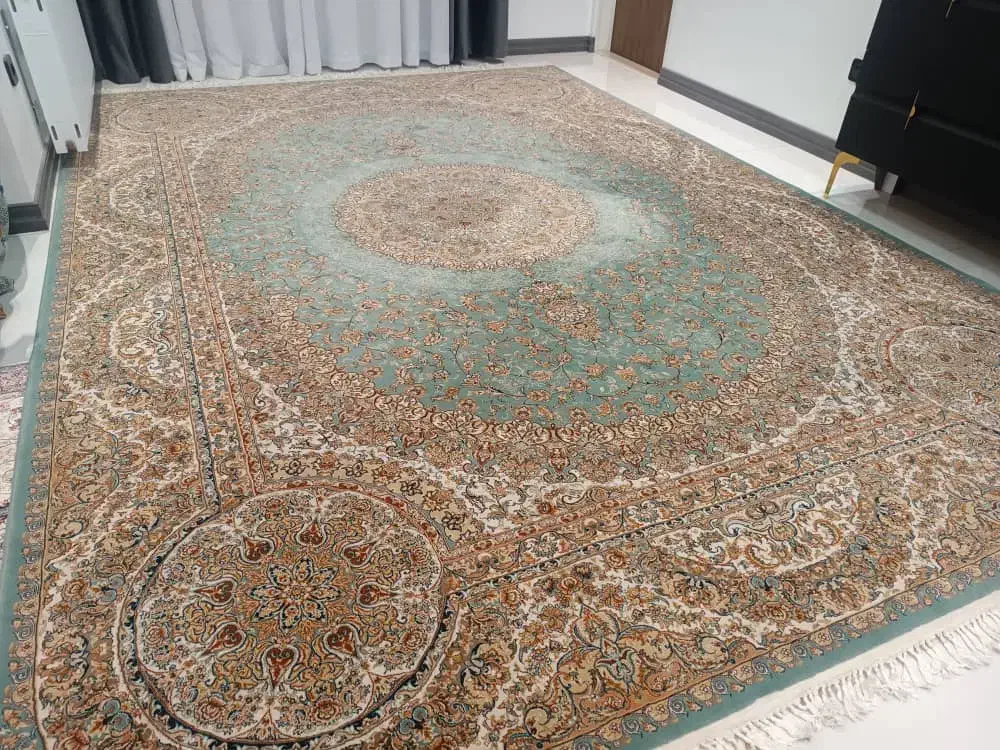 فرش تیراژه کاشان ریز نقش دست بافت گونه|فرش|شیراز, معالیآباد|دیوار