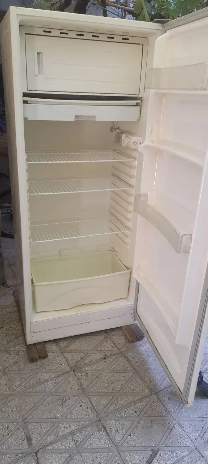 یخچال|یخچال و فریزر|بروجرد, |دیوار