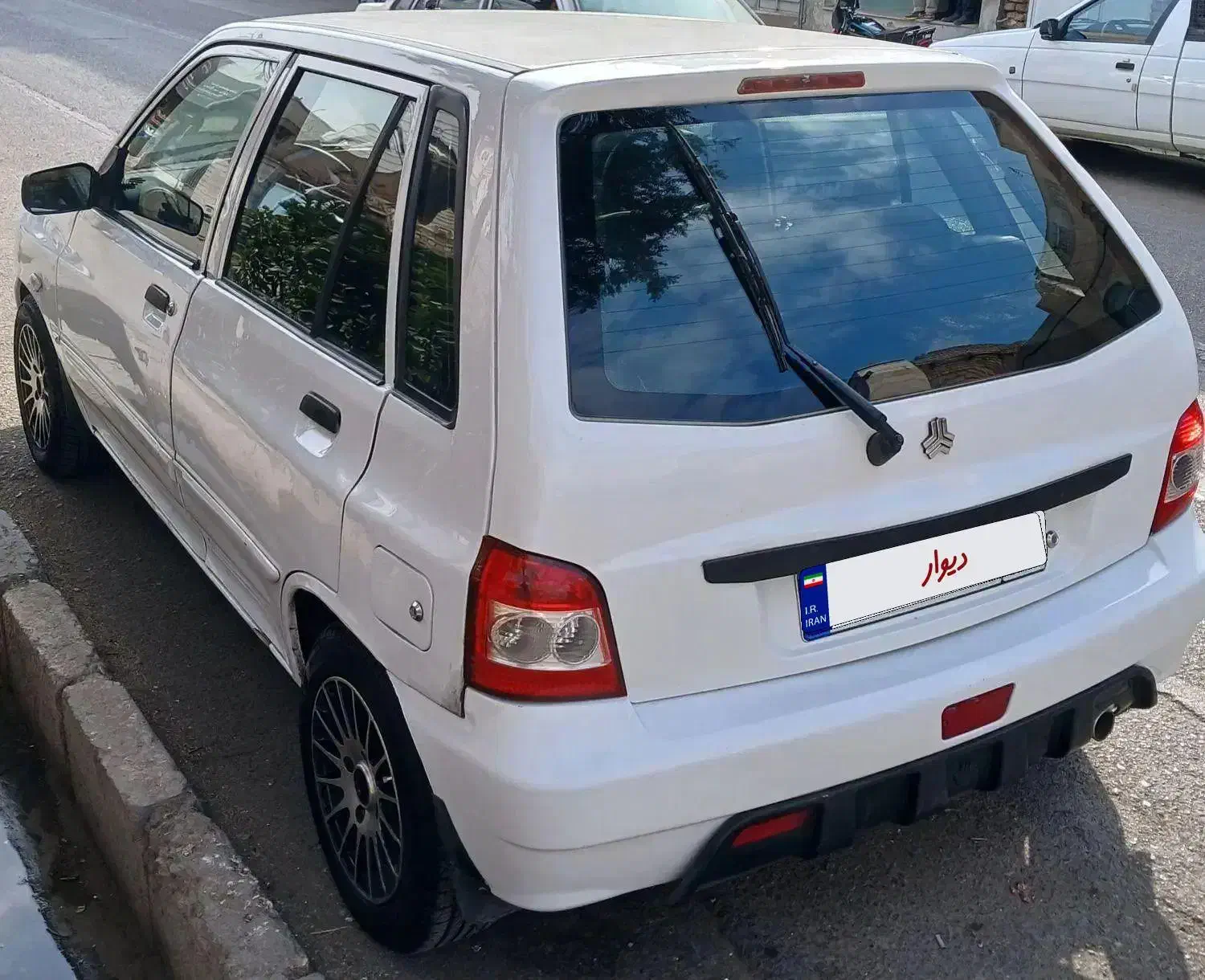 ۱۱۱ مدل ۱۳۹۱|خودرو سواری و وانت|ورامین, شهرک فاطمیه|دیوار