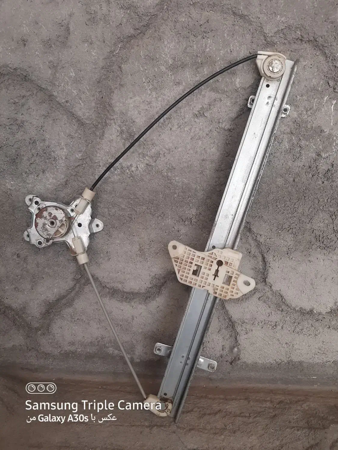 چند قطعه لوازم کامیون البرز .دنگ فنگ . خودرو|قطعات یدکی و لوازم جانبی|بیستون, |دیوار