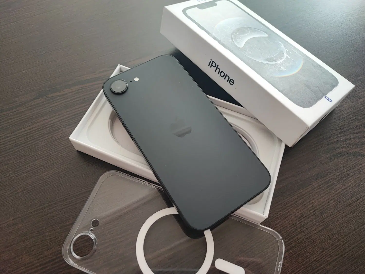 iphone 16e 128|موبایل|تهران, سید خندان (جلفا)|دیوار