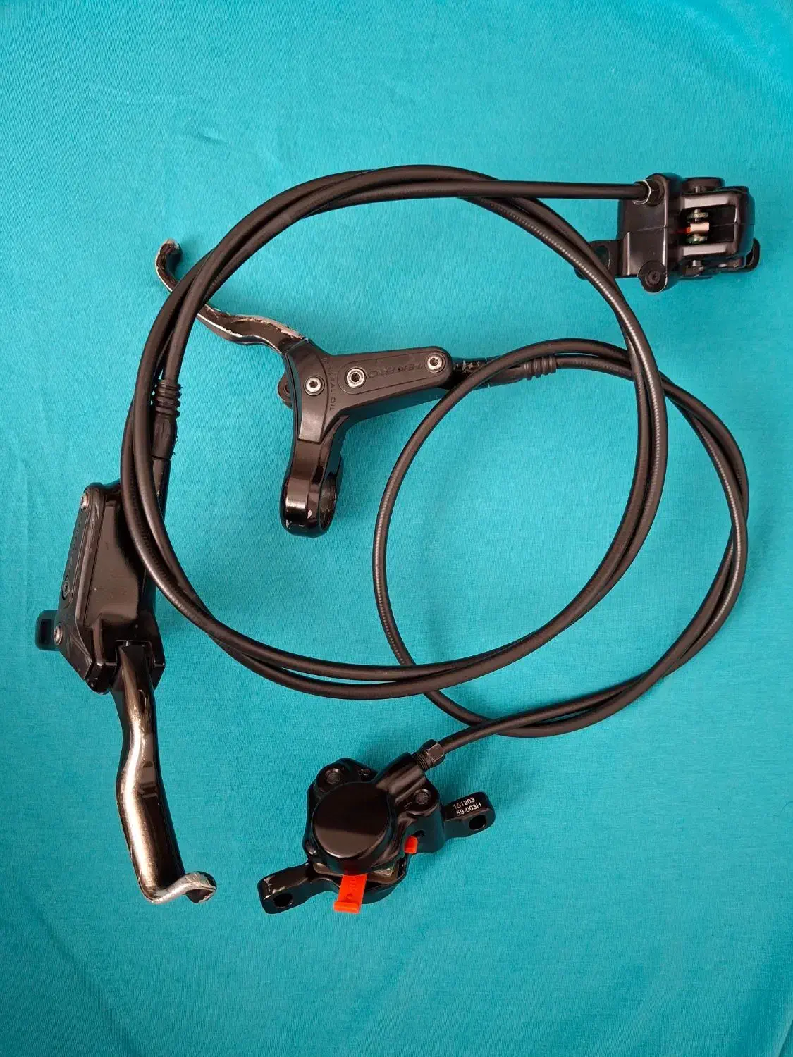 ترمز هیدرولیک دوچرخه تکترو tektro hd m285|دوچرخه، اسکیت، اسکوتر|شهریار, شهریار|دیوار