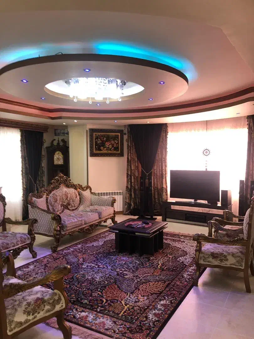 آپارتمان بسیار شیک در مطهری طبقه اول|فروش آپارتمان|رشت, بازار|دیوار