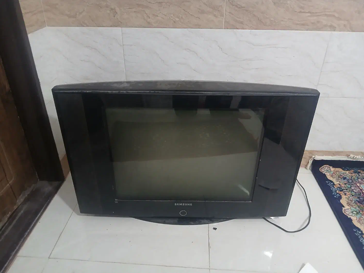 تلویزیون ومیز|تلویزیون و پروژکتور|تربت جام, معدآباد|دیوار