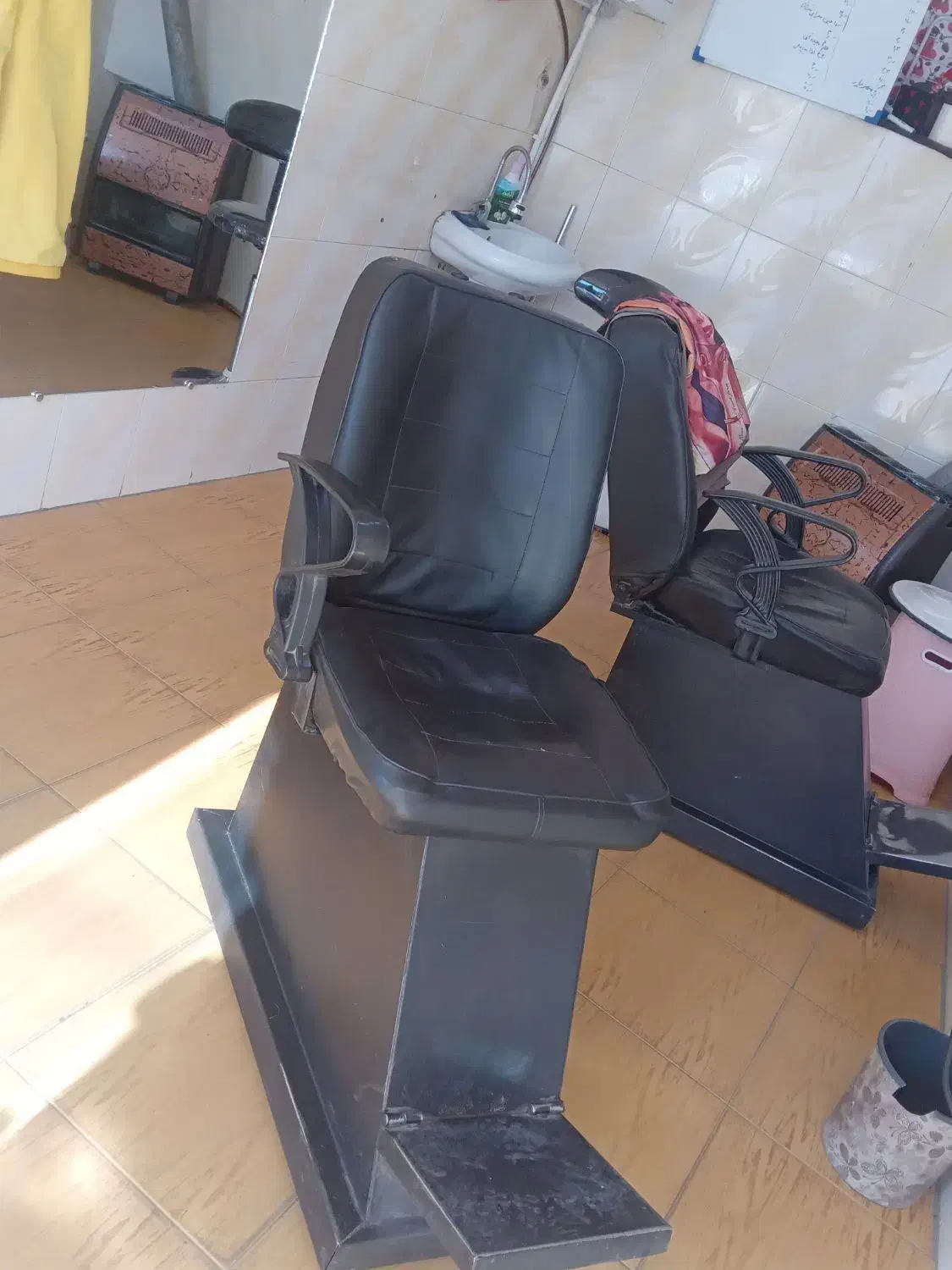 فوری|صندلی و نیمکت|نیشابور, کشتارگاه|دیوار