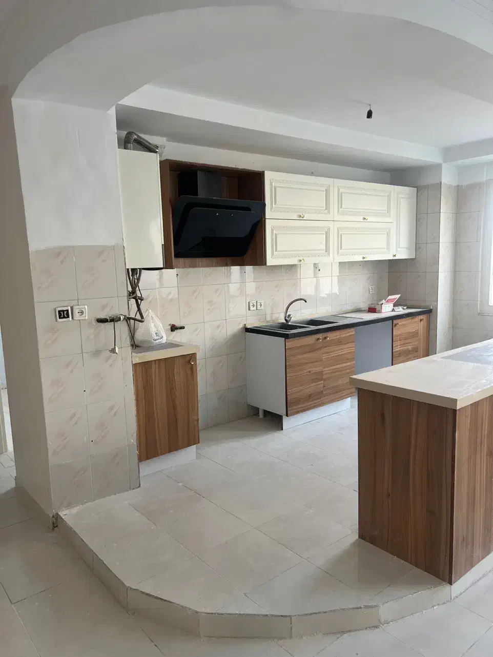 واحد ۹۸ متری سنددار با پارکینگ وآسانسور|فروش آپارتمان|محمدشهر, محمدشهر|دیوار