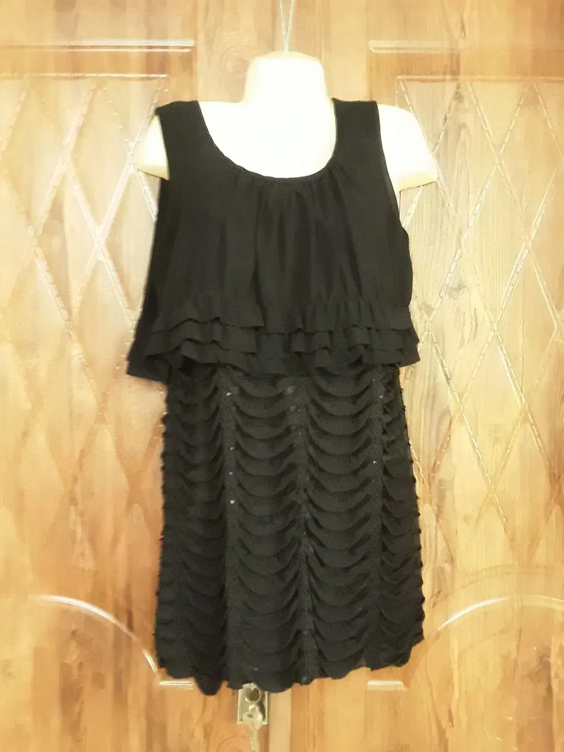 لباس مجلسی|لباس|مرند, |دیوار