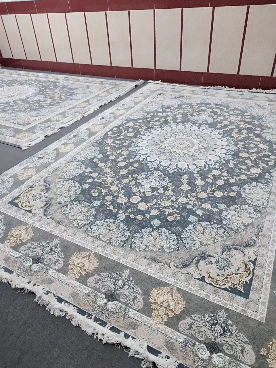 فرش|فرش|قم, انسجام|دیوار