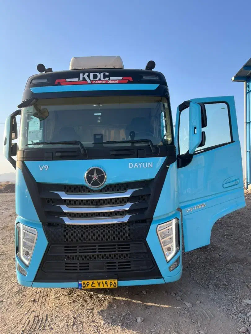 کشنده v9 و کشنده n8 مدل 1405|خودرو سنگین|کرمان, |دیوار